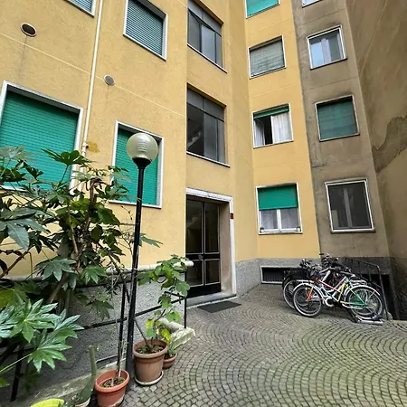شقة Dimora Brenta *